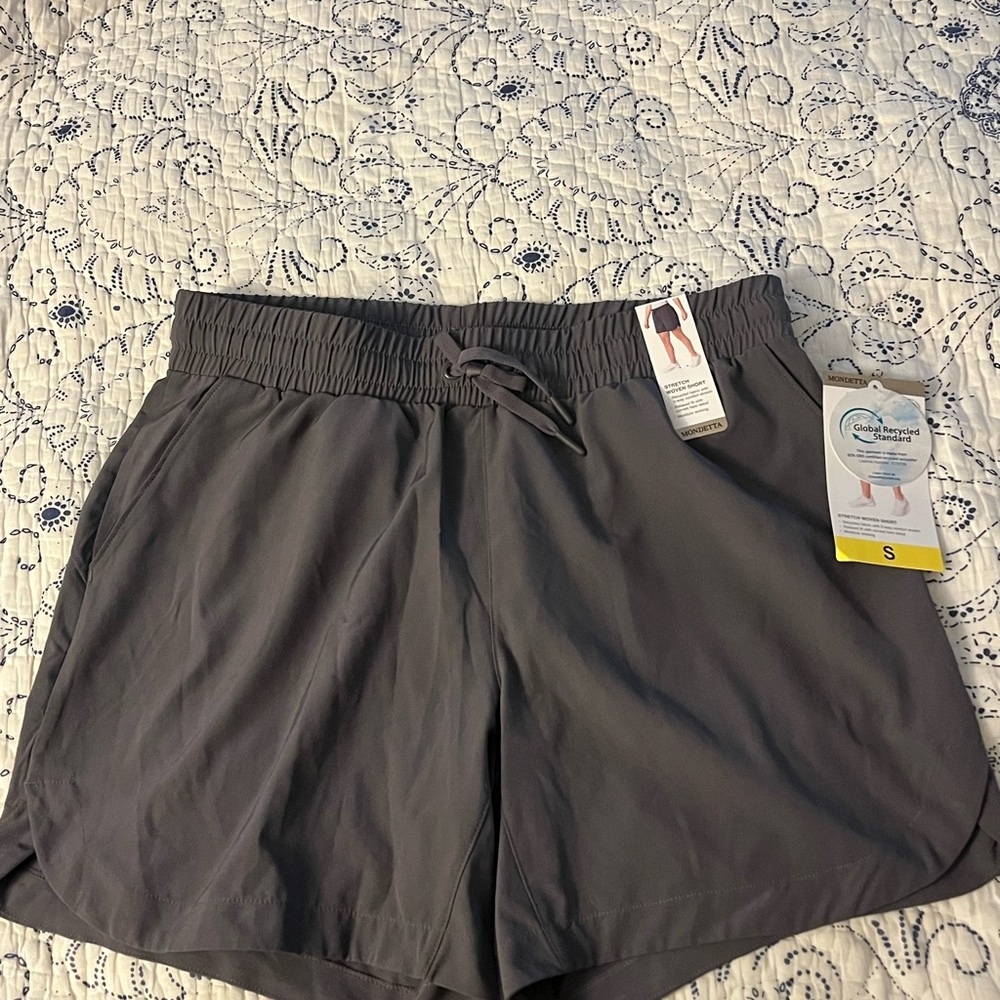 Mondetta Charcoal Stretch Woven Shorts - Small - NWT